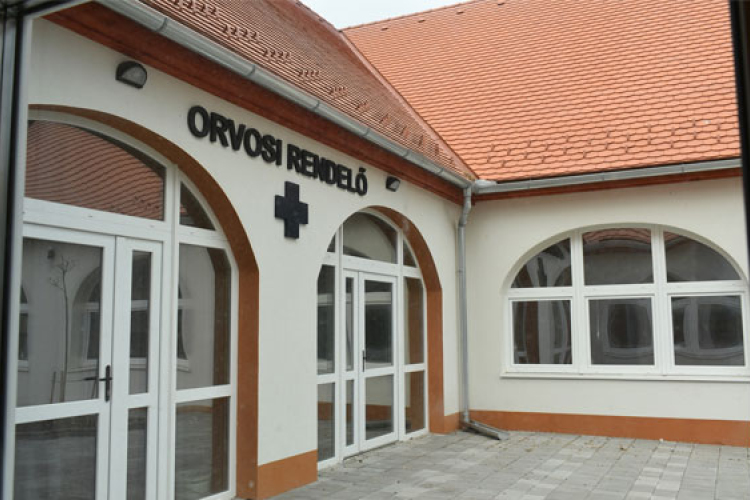Elkezdődött az Arany János téri orvosi rendelő belső felújítása