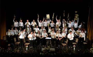 Ünnepi koncertet adott a Dombóvári Ifjúsági Fúvószenekar