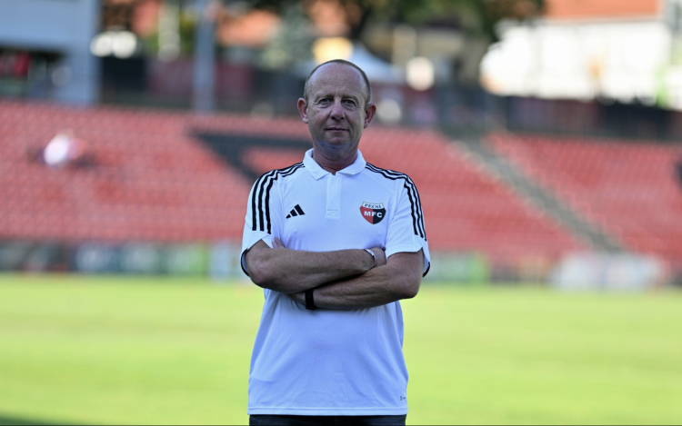 Új korszak a PMFC-nél: bemutatkozik Baksa Zsolt, a klub új tulajdonosa