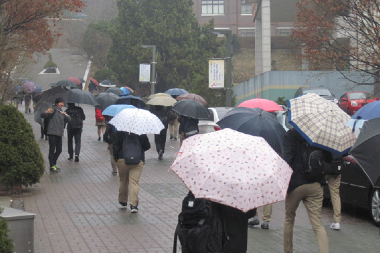 Pénteken még lehet eső, szombattól jön a jó idő