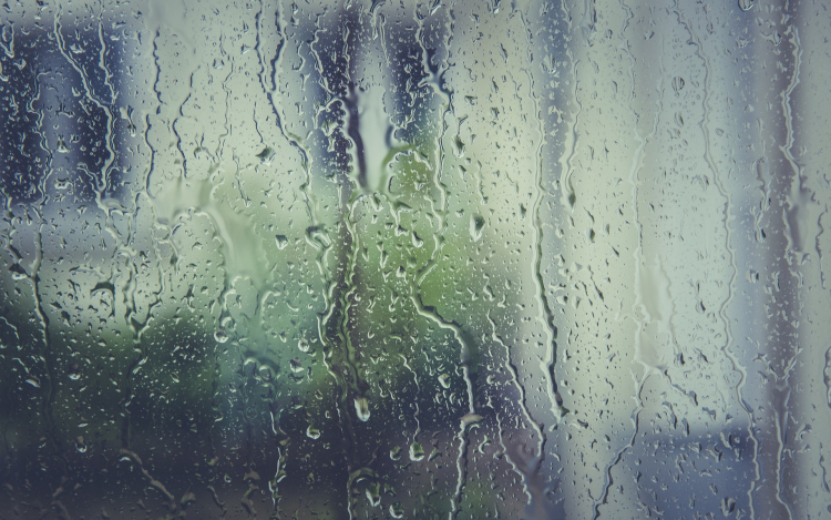 Vasárnap megdőlt a fővárosi és országos hajnali melegrekord, hétfőn meg fagyoskodtunk