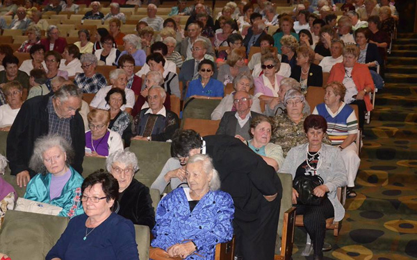 A dombóvári időseket ünnepelték