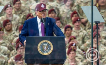 Donald Trump a következő két hétben dönt az Egyesült Államok esetleges bekapcsolódásáról a konfliktusba