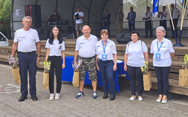 Elismerések a közösség szolgálatáért!