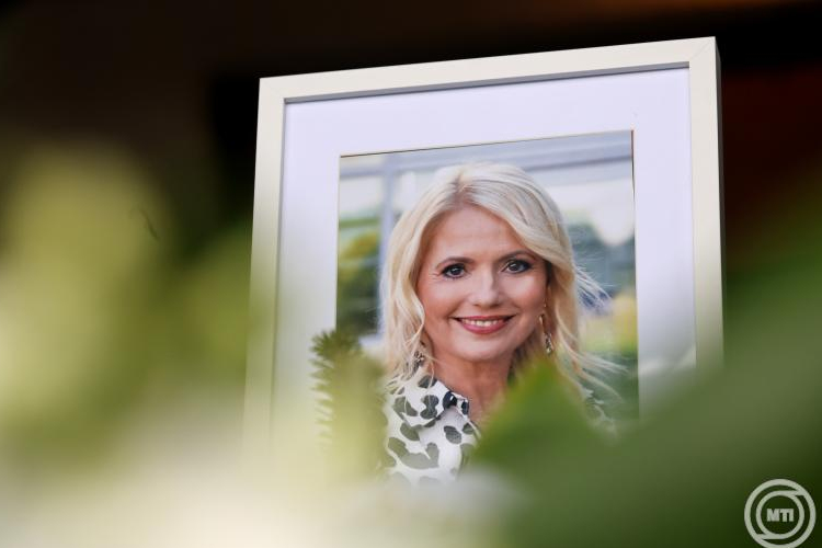 Elbúcsúztatták Bényi Ildikót