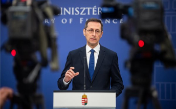 Varga Mihály: Magyarország gazdasági semlegességre törekvése példaként szolgálhat más országok számára