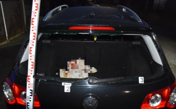 Mellkason szúrta a szomszédját egy férfi Kajdacson