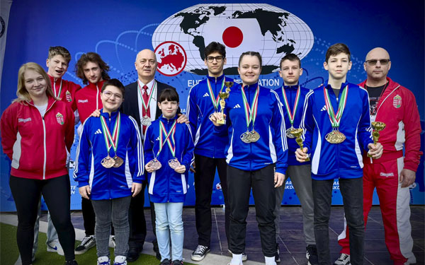 Karate Európa Bajnokság és utánpótlás Európa Kupa versenyen vettek részt dombóvári sportolók